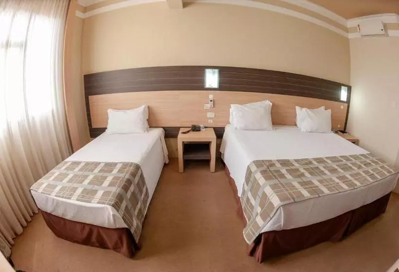 호텔 Executive Arapongas