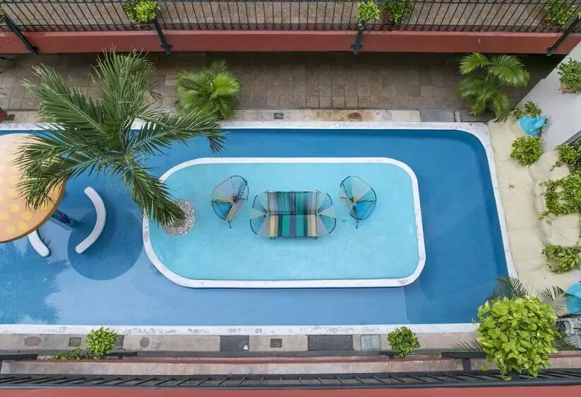 Отель Hacienda Maria Eugenia