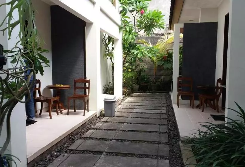 ホテル Legian Village