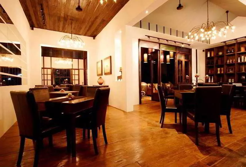 Отель Manathai Village Chiang Mai