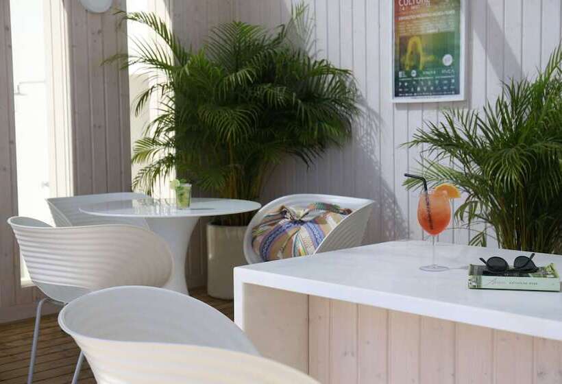 Memmo Baleeira   Design Hotels