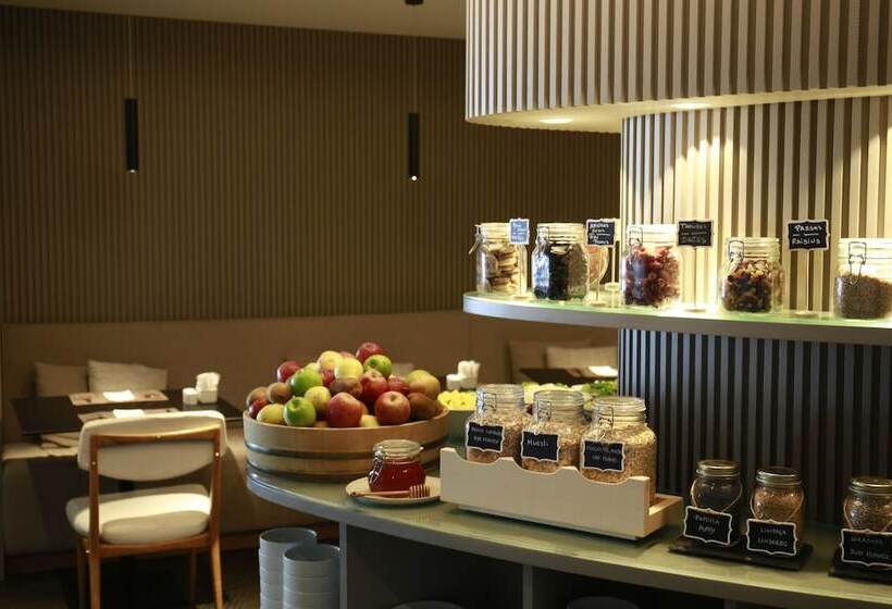 Memmo Baleeira   Design Hotels