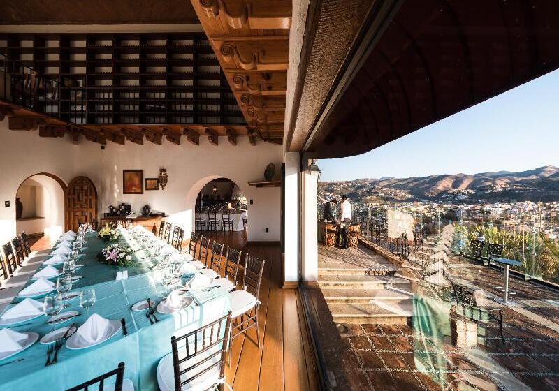 هتل Mision Grand Casa Colorada