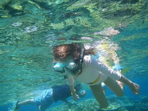 ホテル Naigani Island