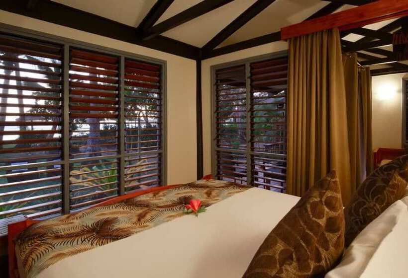 בית מלון כפרי Nanuya Island Resort