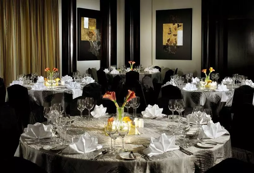 هتل Palace Downtown