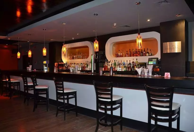 هتل Pars International