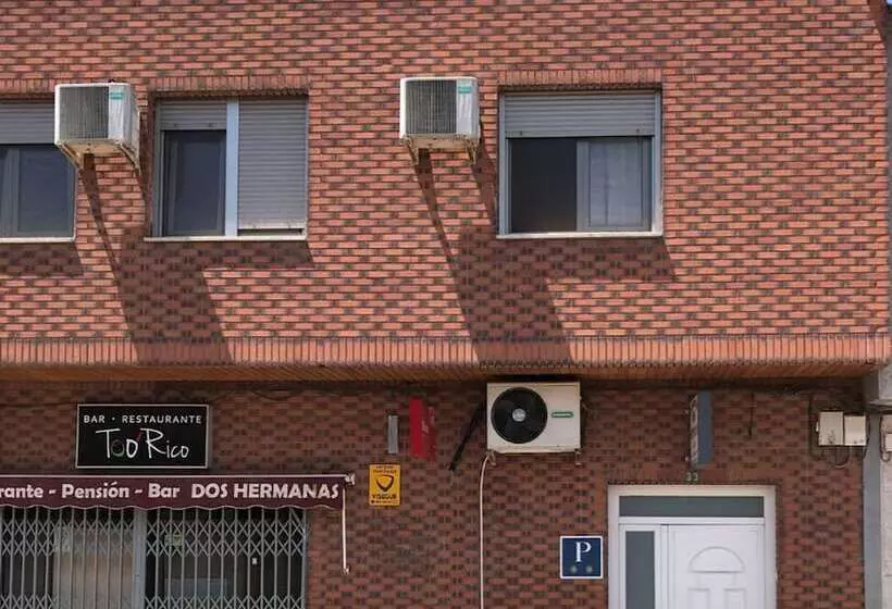 酒店 Pensión Dos Hermanas