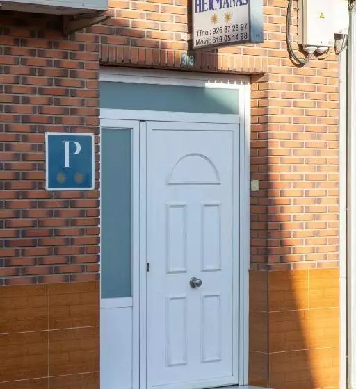 酒店 Pensión Dos Hermanas