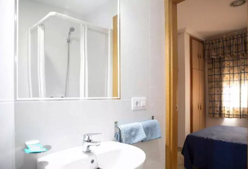 酒店 Pensión Dos Hermanas