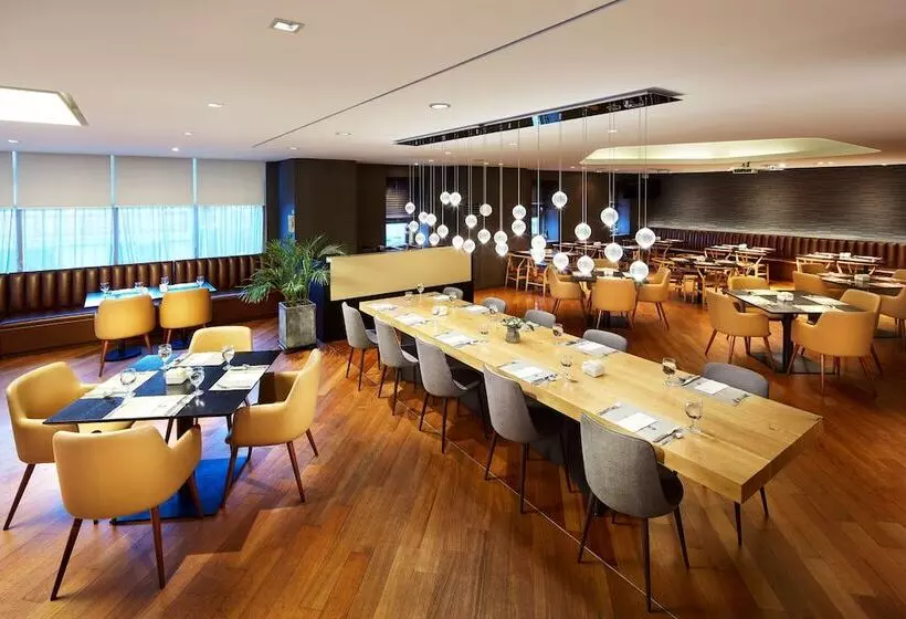 בית מלון כפרי Pj Myeongdong