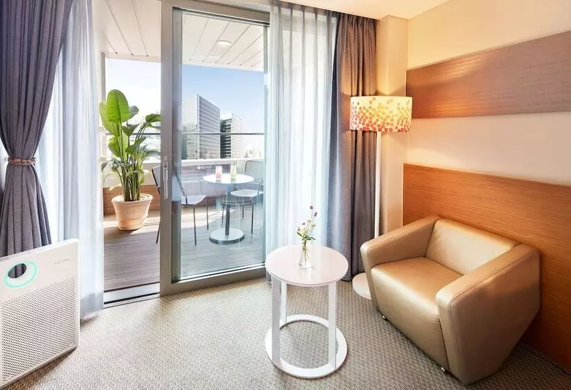 בית מלון כפרי Pj Myeongdong