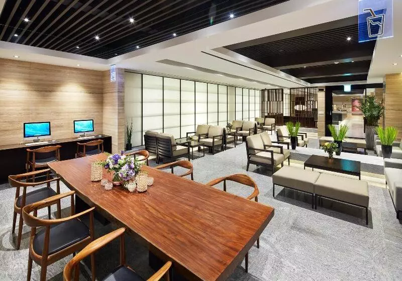 בית מלון כפרי Pj Myeongdong