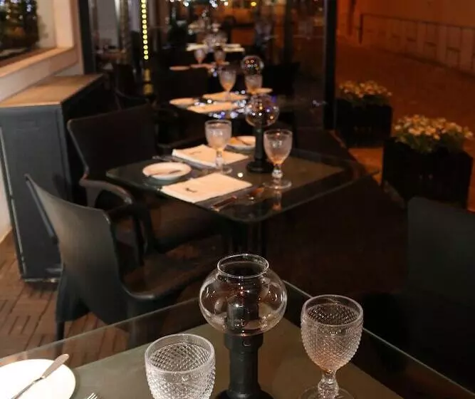 Отель Residencial Mar E Sol