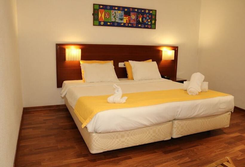 בית מלון כפרי Residencial Mar E Sol