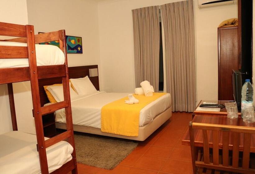 בית מלון כפרי Residencial Mar E Sol