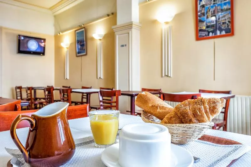 هتل Saint Maurice