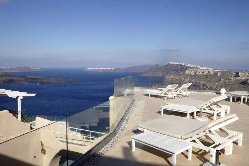 Отель Suites Of The Gods Cave Spa