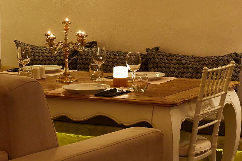 فندق Suites Of The Gods Cave Spa