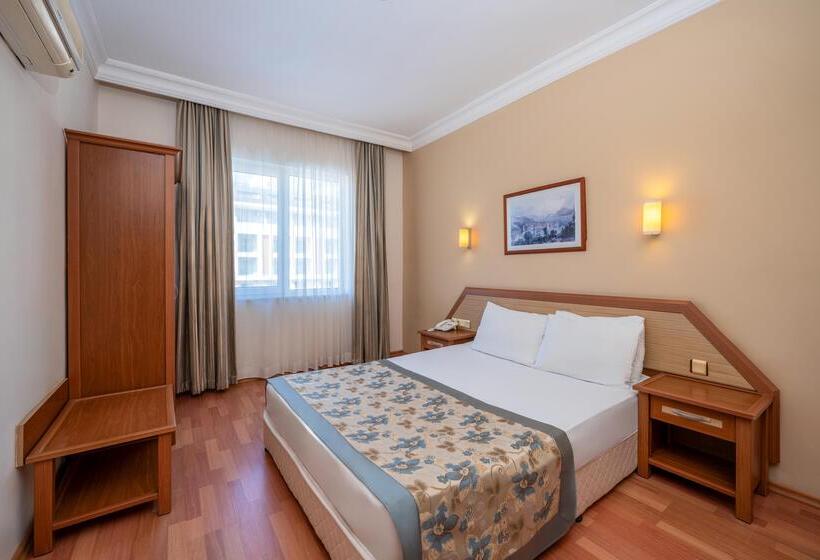 Hotel Kaia Coracesium