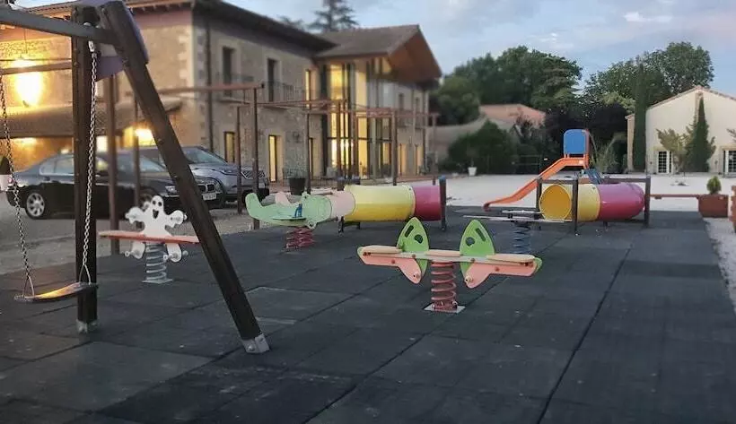 Отель Villa Marcilla