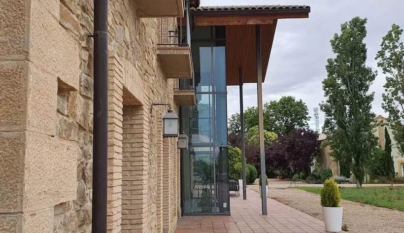 Отель Villa Marcilla