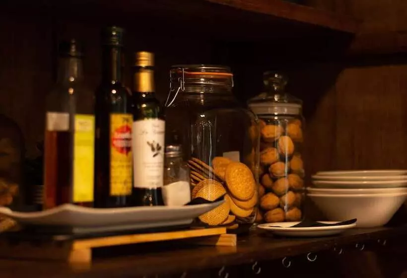 Отель Villa Marcilla