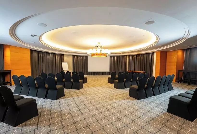 Millennium Hotel Doha