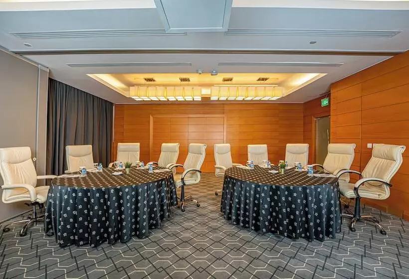 Millennium Hotel Doha