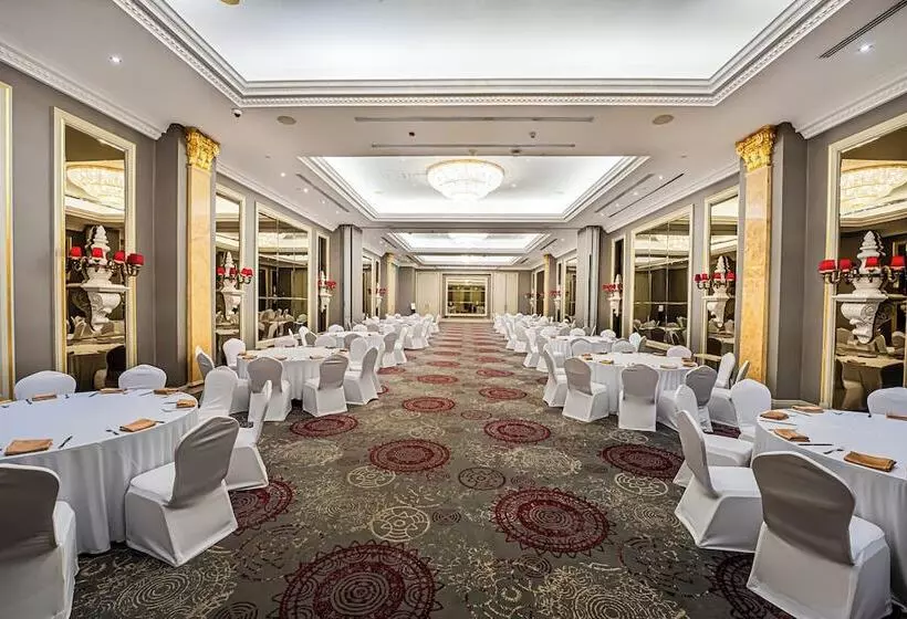 Millennium Hotel Doha