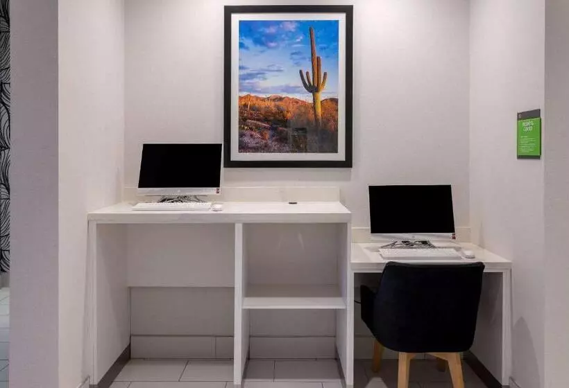 ホテル La Quinta Inn & Suites By Wyndham Maricopa  Copper Sky