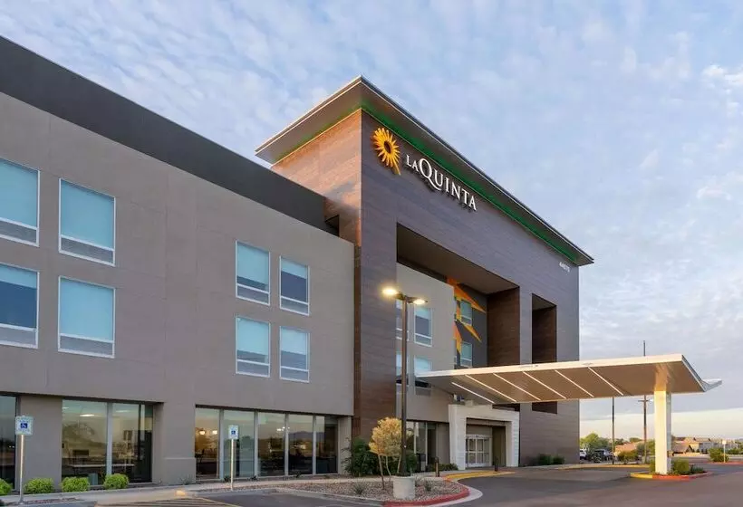 ホテル La Quinta Inn & Suites By Wyndham Maricopa  Copper Sky