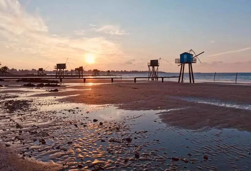 Majatalo Juste Par Hasard Chambres D Hôtes Insolites à 140 M De La Mer