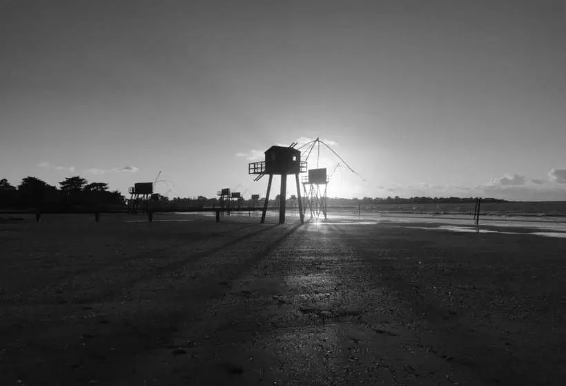 Majatalo Juste Par Hasard Chambres D Hôtes Insolites à 140 M De La Mer