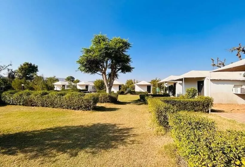 Resort Yuvraj Fort
