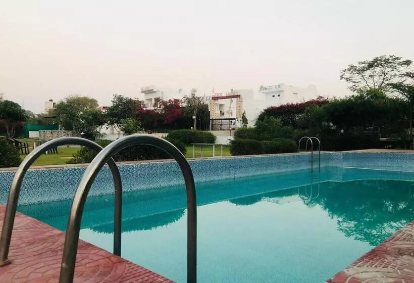 Resort Yuvraj Fort