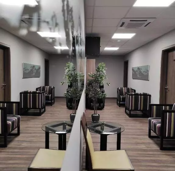 ベッドアンドブレックファースト Waterfront Lodge