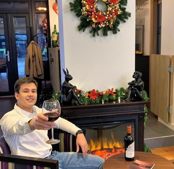 مبيت وإفطار Waterfront Lodge