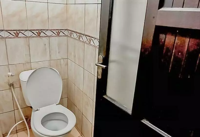 ホテル Aida Syariah Mitra Reddoorz