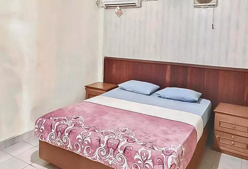 ホテル Aida Syariah Mitra Reddoorz