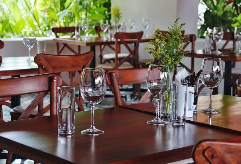 فندق Blue Palm Bacalar