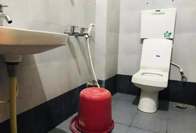 هتل Staymaker Bright Palace Residency