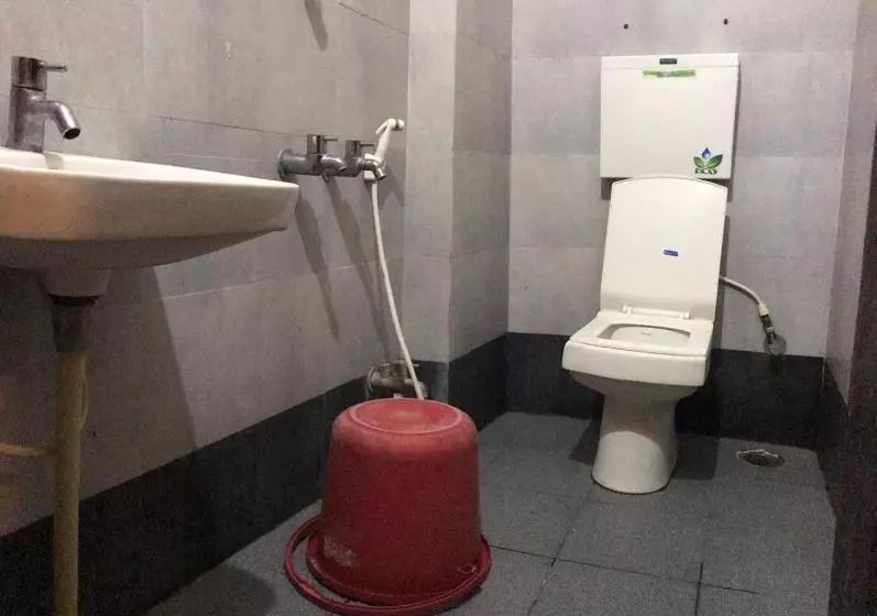 هتل Staymaker Bright Palace Residency