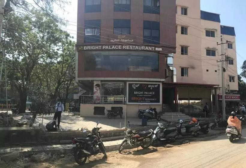 هتل Staymaker Bright Palace Residency