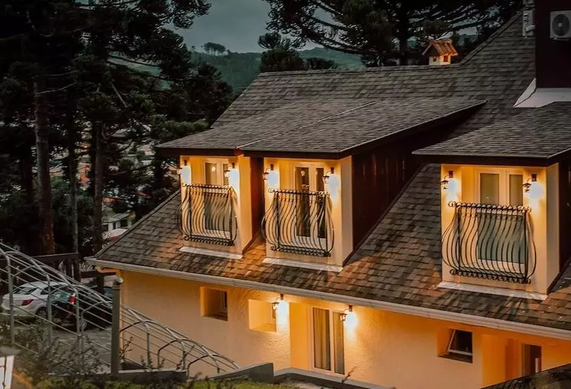 Hotelli Castelo Boutique