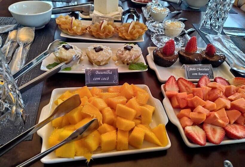 Отель Castelo Boutique