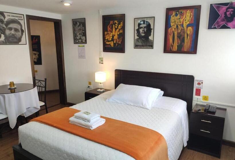 酒店 El Che No Apto Para Corruptos