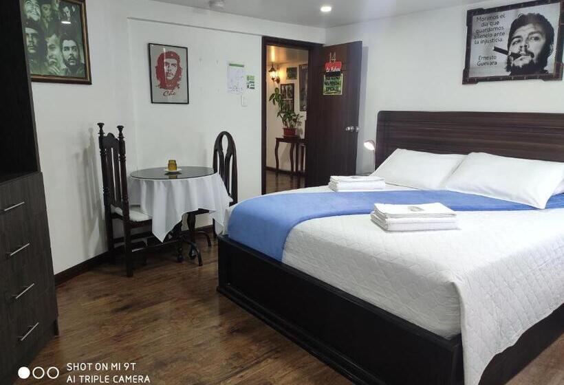 酒店 El Che No Apto Para Corruptos