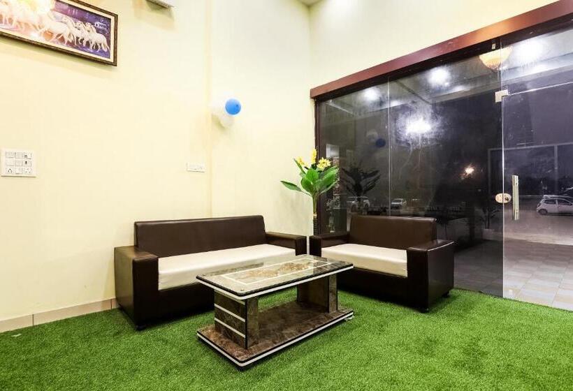 Hr 20 Hotel And Restaurant