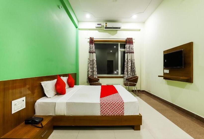 Hr 20 Hotel And Restaurant